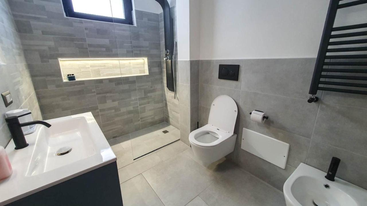 Apulia Time Hotel Бари Екстериор снимка