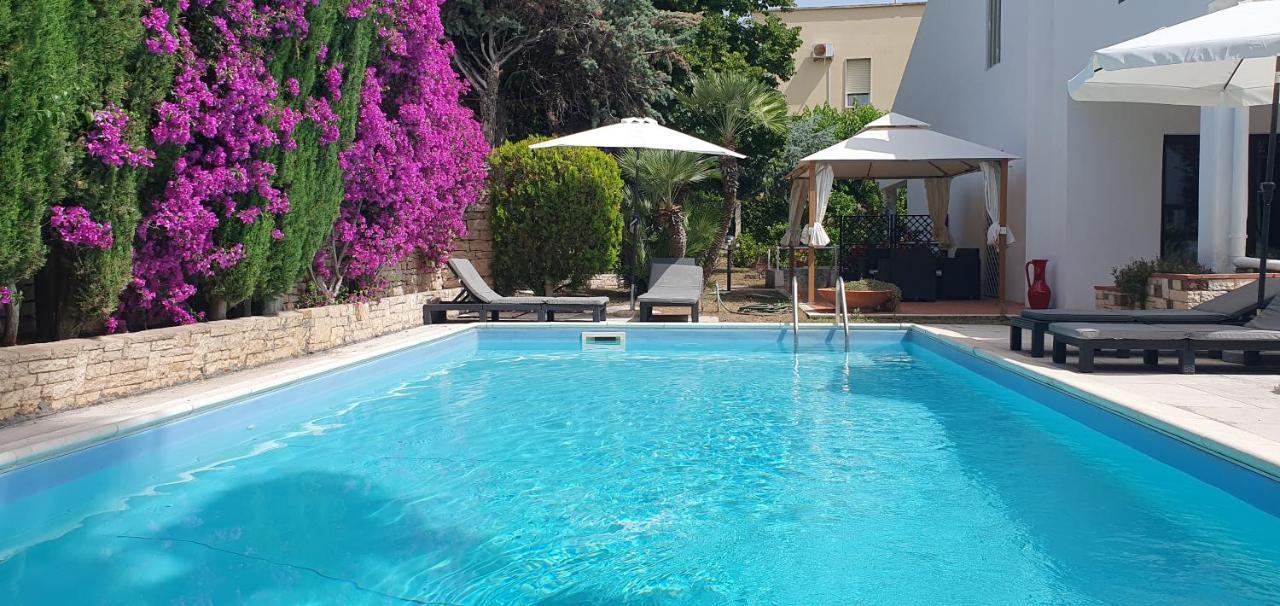 Apulia Time Hotel Бари Екстериор снимка