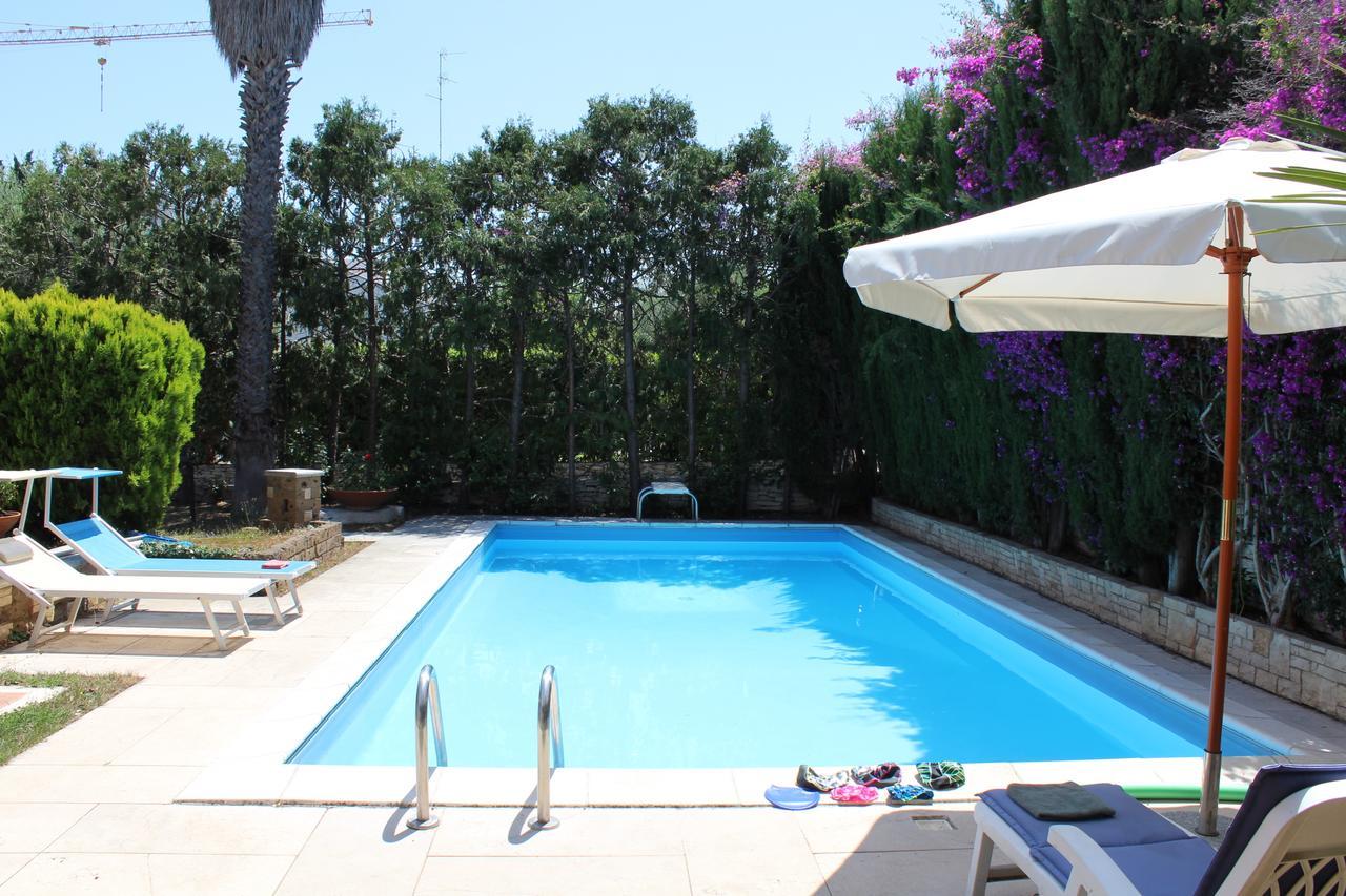 Apulia Time Hotel Бари Екстериор снимка